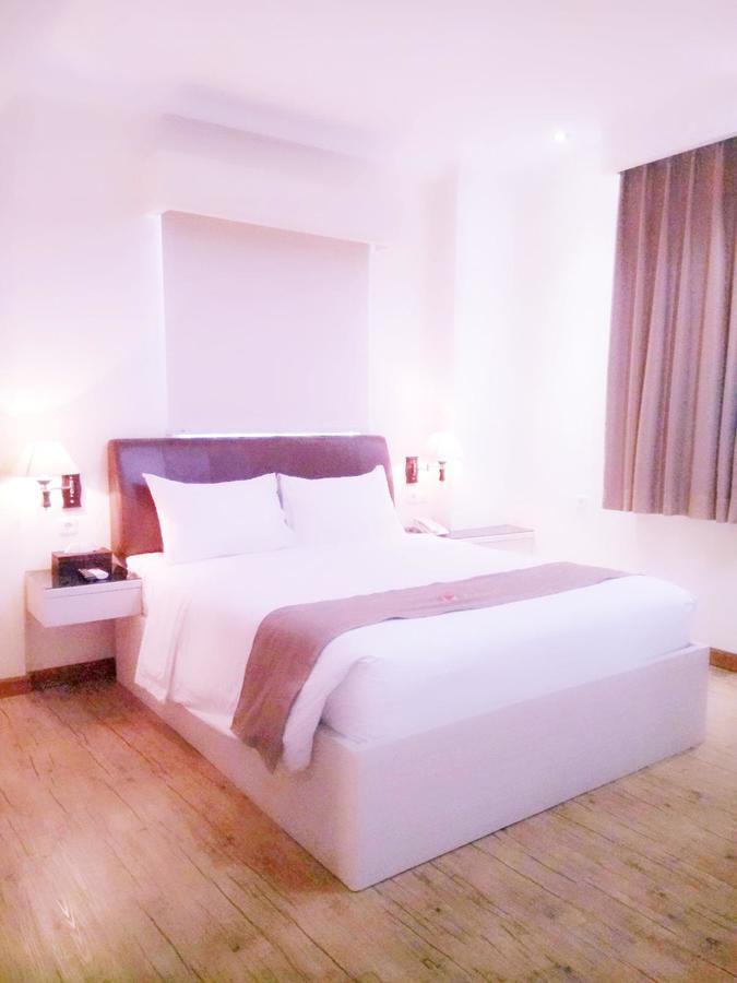 Grand Kasira Otel Cakarta Dış mekan fotoğraf