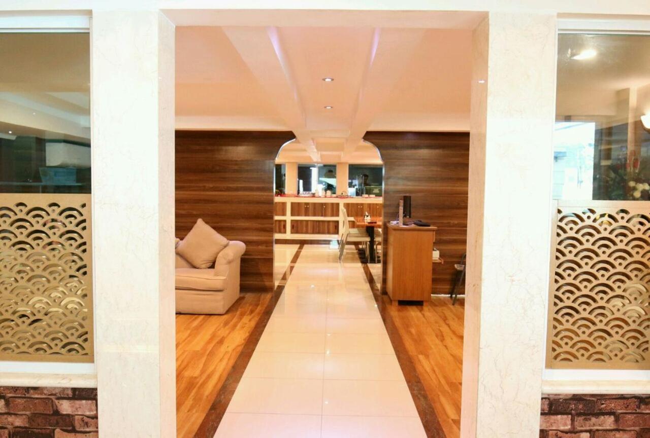 Grand Kasira Otel Cakarta Dış mekan fotoğraf