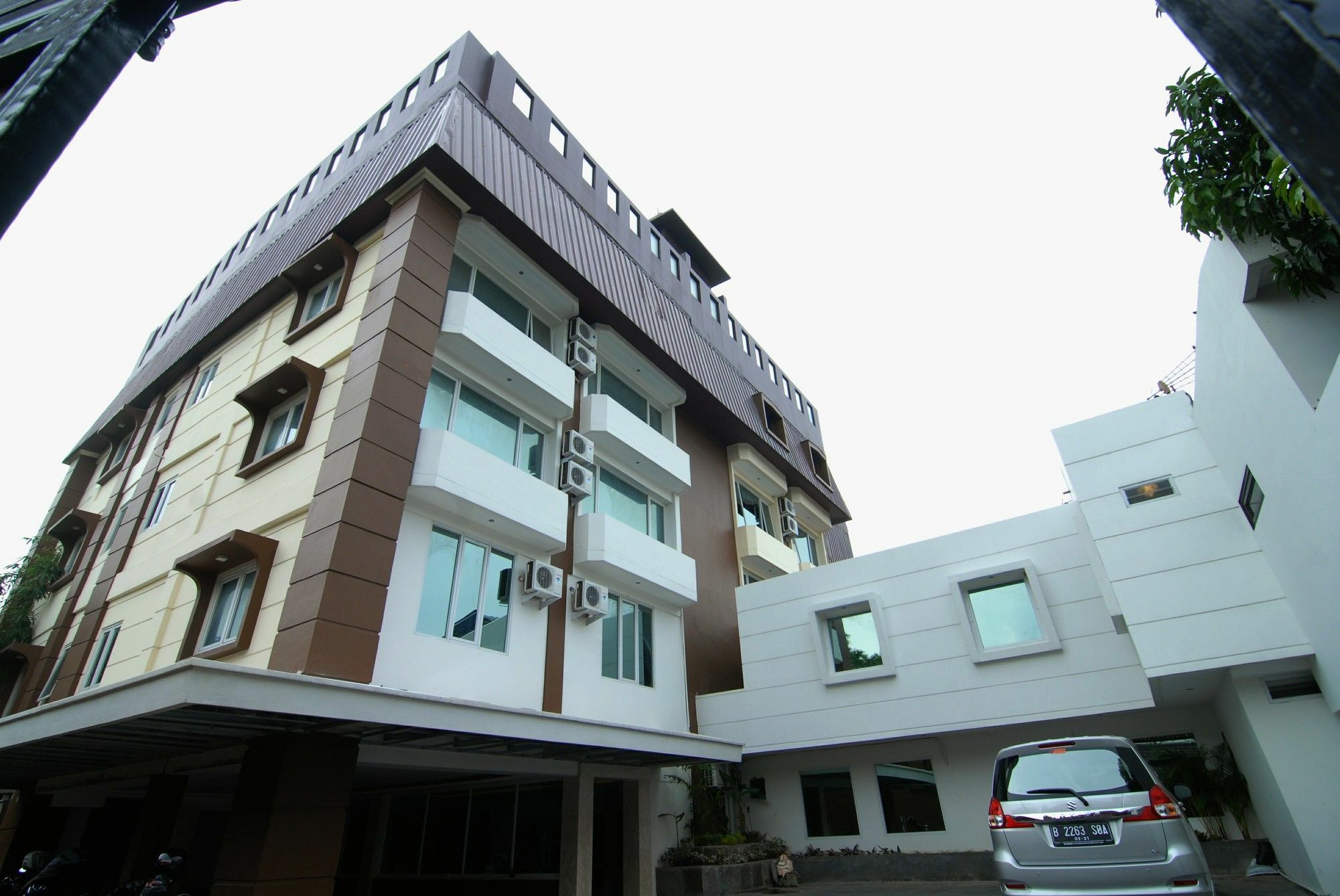 Grand Kasira Otel Cakarta Dış mekan fotoğraf